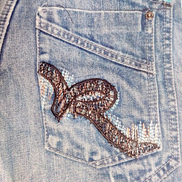 Vintage Rocawear Teens Size10/27 Denim Shorts Blue Patch Hip Hop Skater Y2K JayZ - Picture 11 of 15